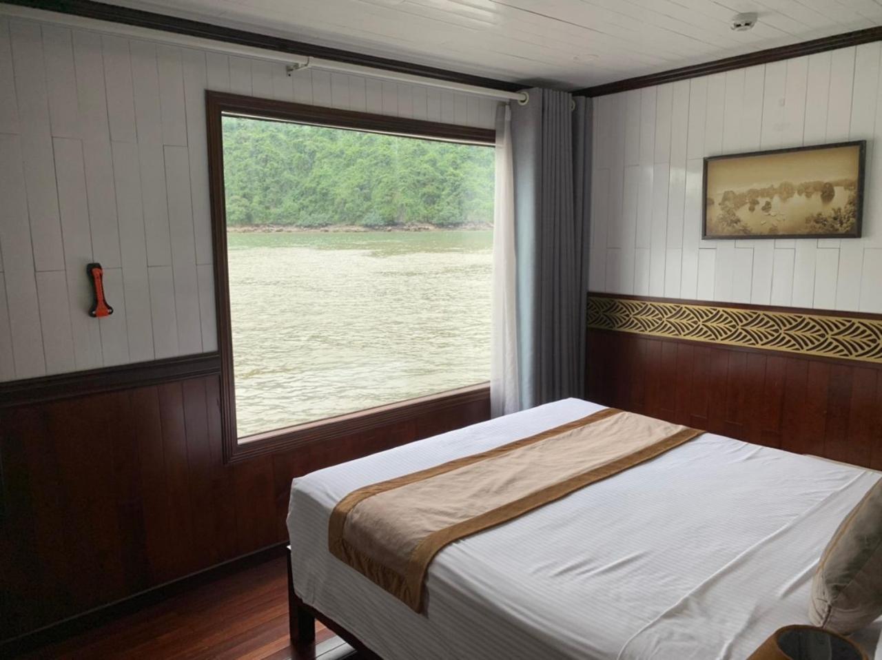 Halong Sapphire Cruises Hotel Ha Long Exterior foto