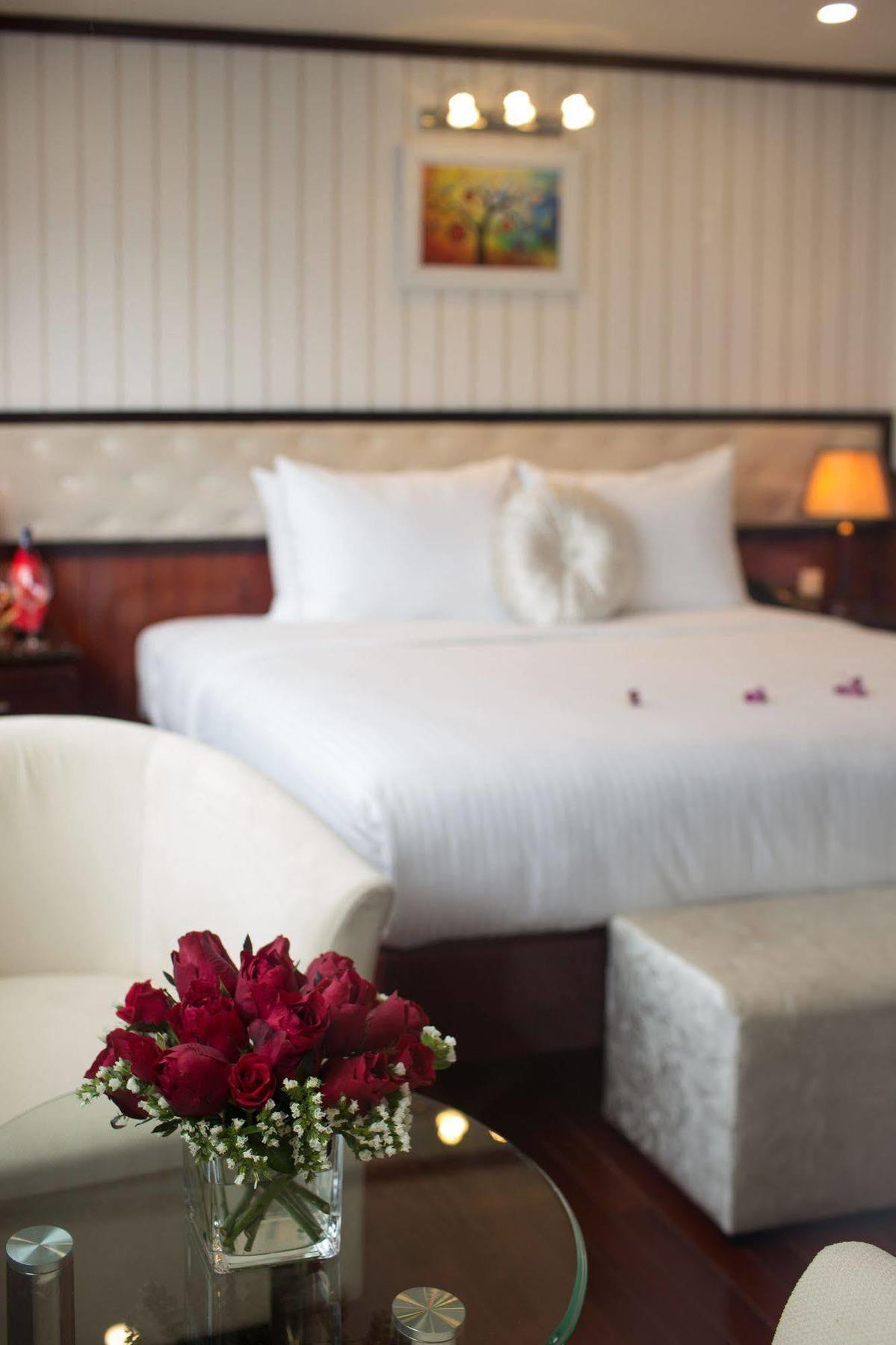 Halong Sapphire Cruises Hotel Ha Long Exterior foto