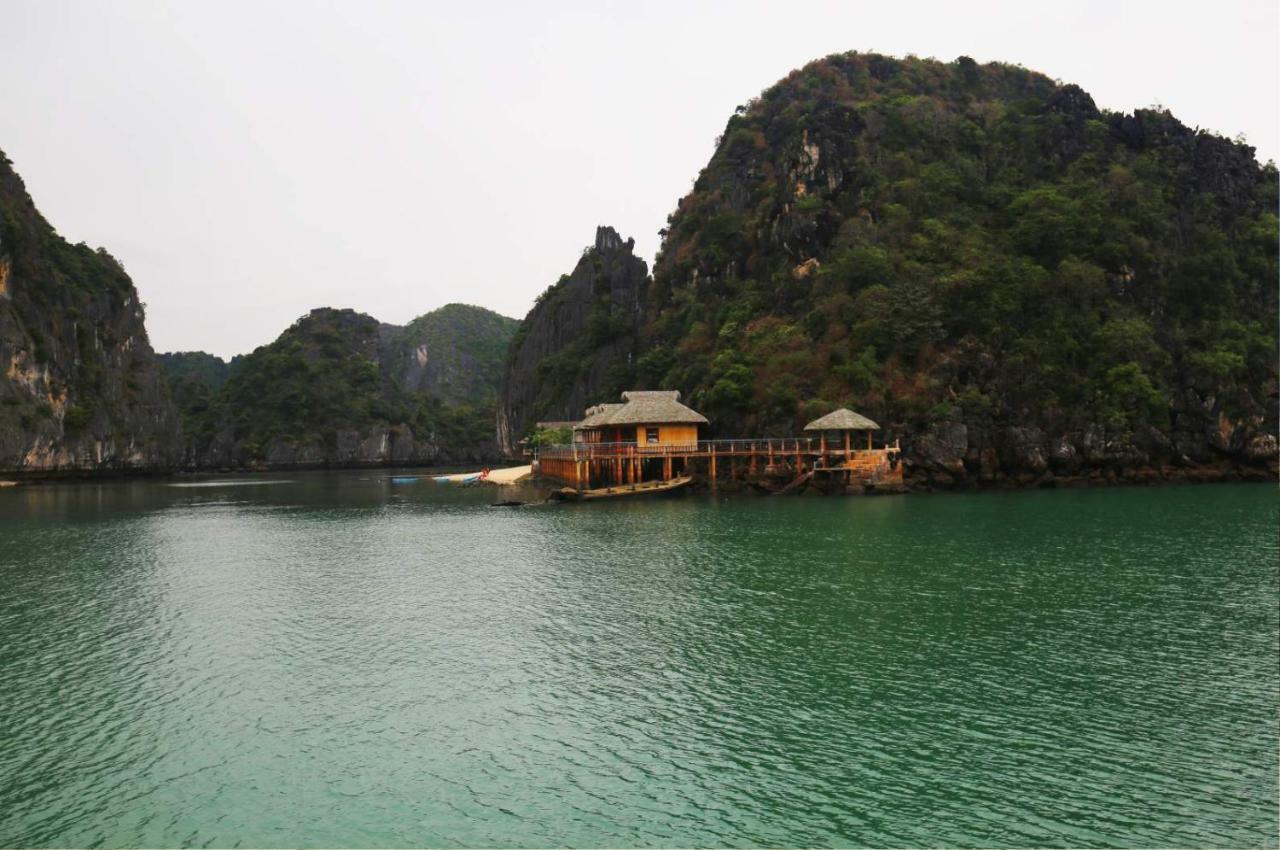 Halong Sapphire Cruises Hotel Ha Long Exterior foto